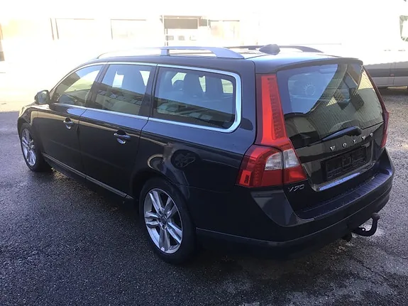 Volvo V70 2012 photo 5