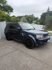Land Rover Range Rover Sport 2011 photo 3