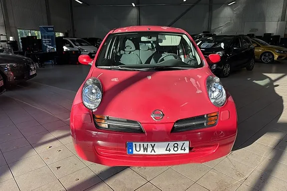 Nissan Micra 2004 photo 3