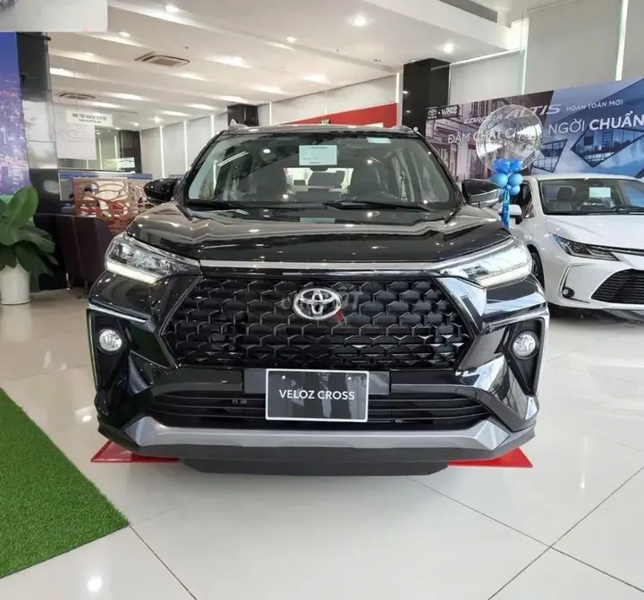 Toyota Veloz Cross