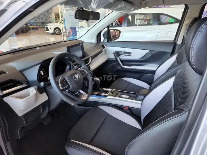 Toyota Veloz Cross 2026 photo 2
