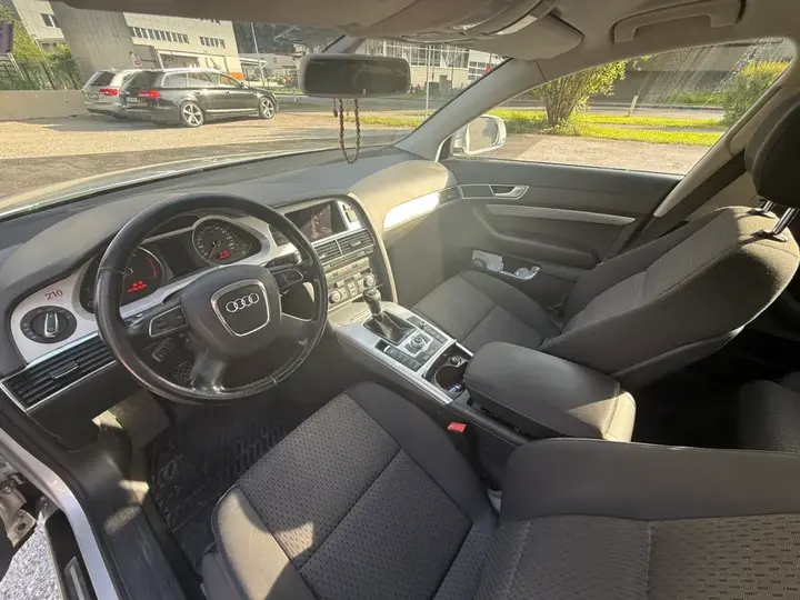 Audi A6 2010 photo 3
