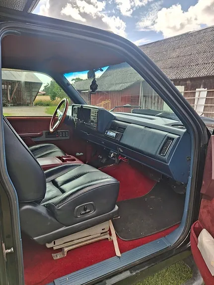 Chevrolet K2500 1992 photo 3