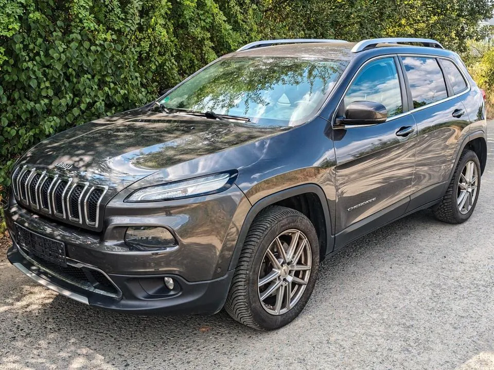 Jeep Cherokee