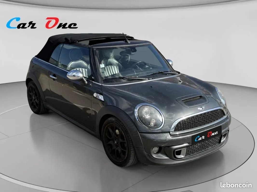 Mini Mini Cabriolet 2011 photo 3