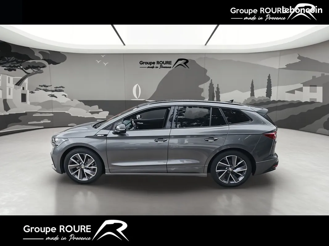 Skoda Enyaq 2023 photo 2