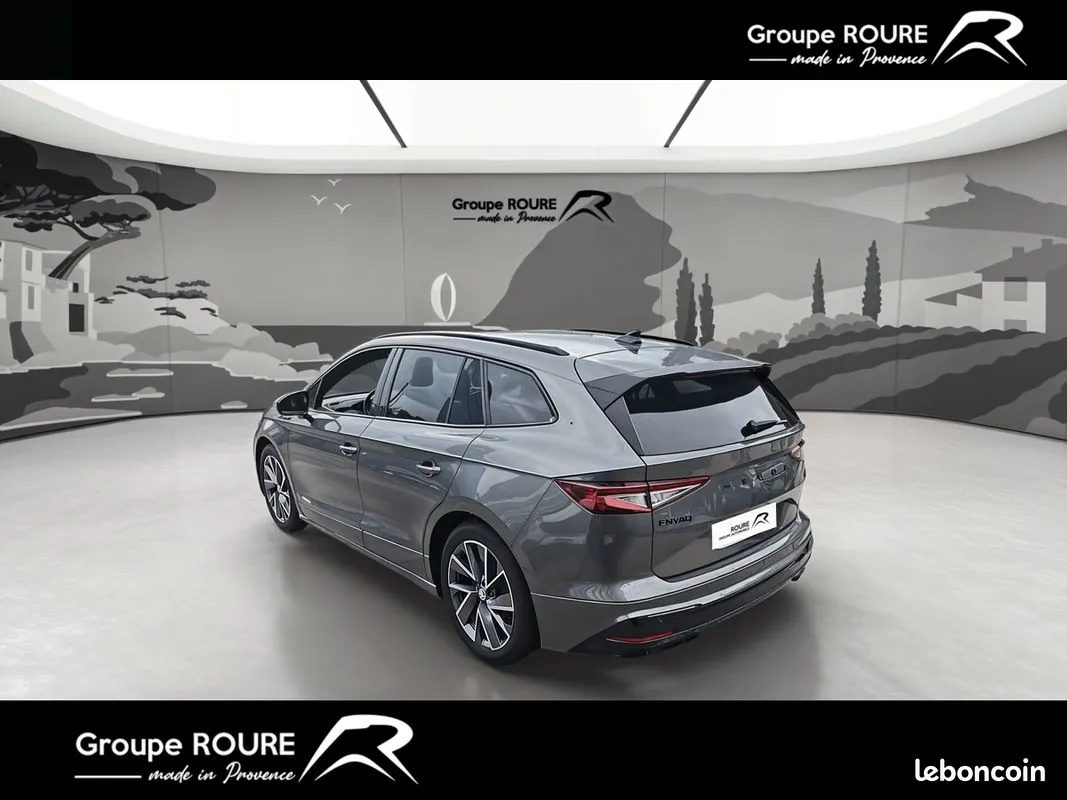 Skoda Enyaq 2023 photo 3