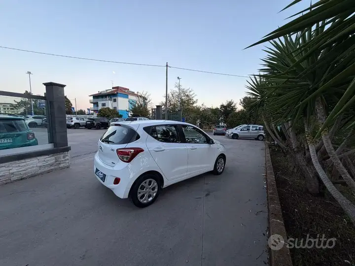 Hyundai I10 2014 photo 4