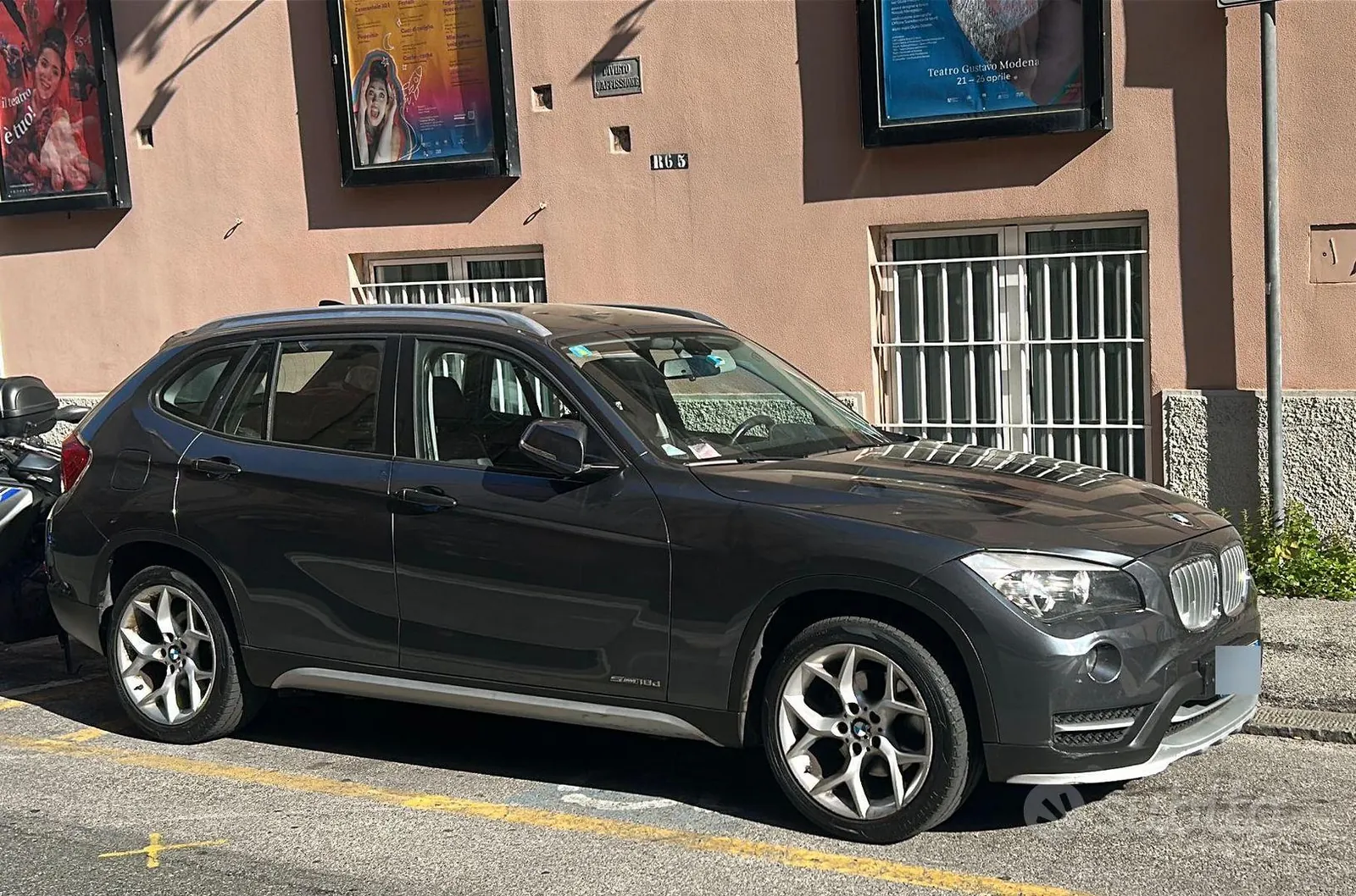 BMW X1 2014 photo 2