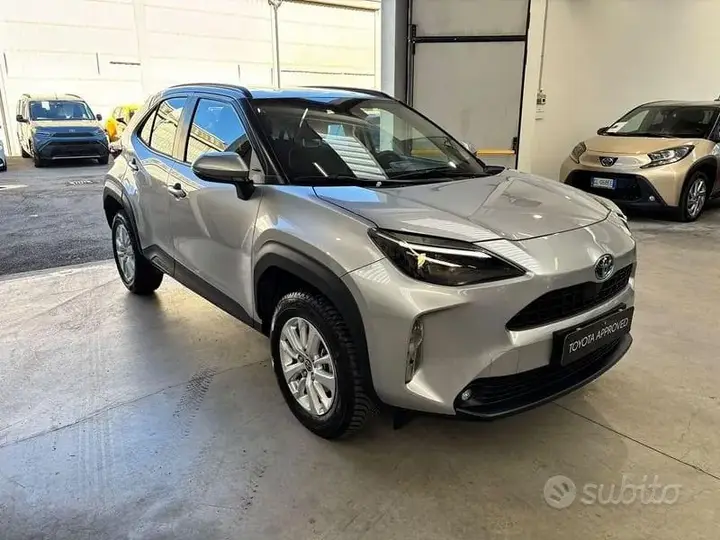 Toyota Yaris Cross 2023 photo 3