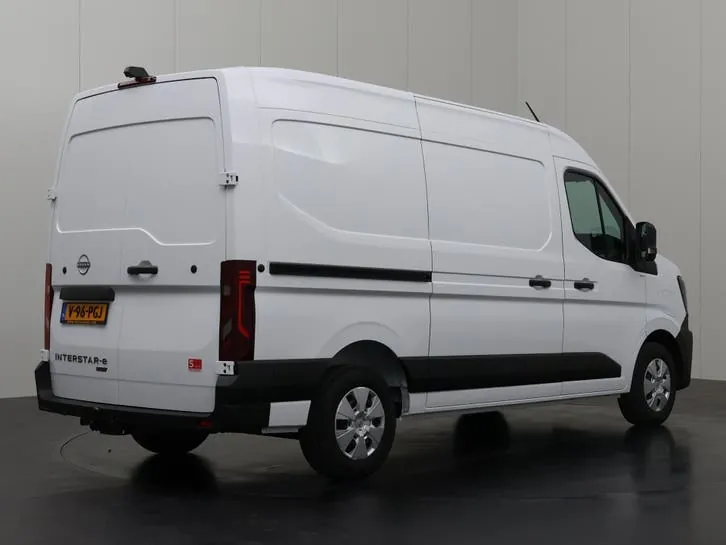 Nissan Interstar 2026 photo 2