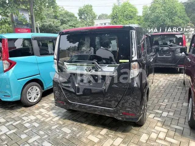 Toyota Roomy 2025 photo 4
