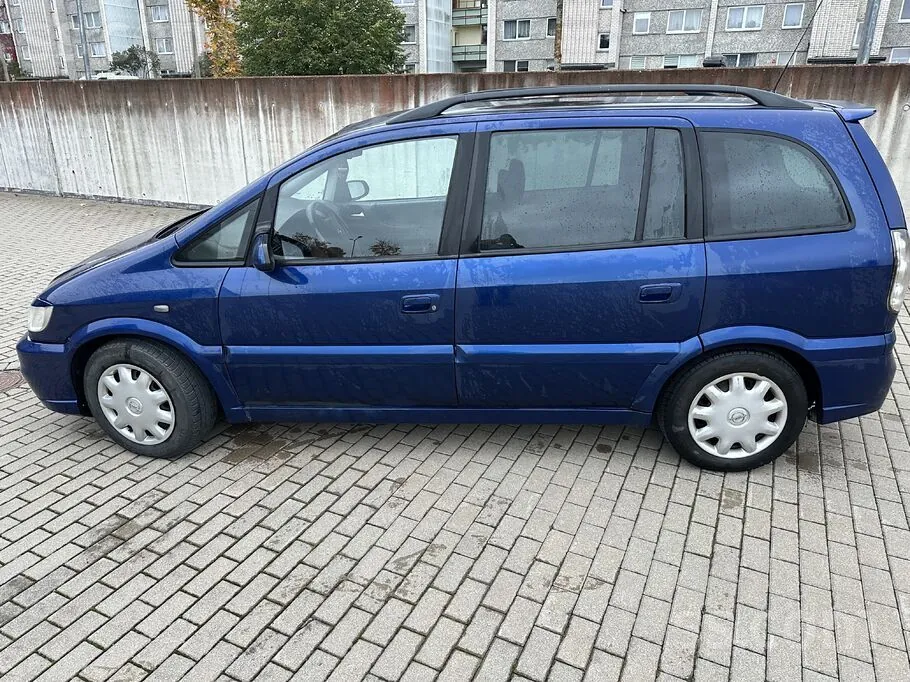 Opel Zafira 2003 photo 4