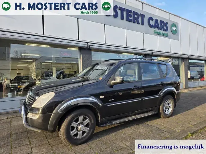 KG Mobility Rexton