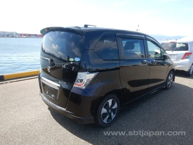 Honda Freed 2012 photo 4