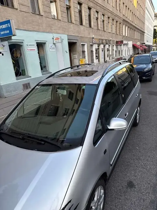 Volkswagen Sharan 2007 photo 3