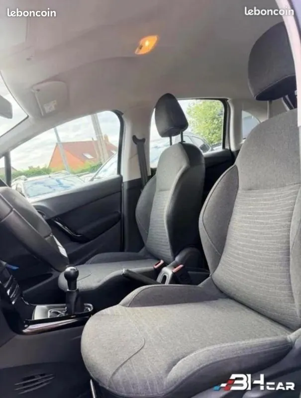 Citroen C3 2016 photo 2
