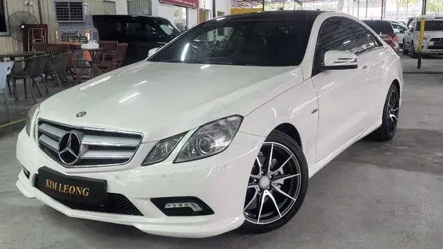 Mercedes-Benz E250 Coupe