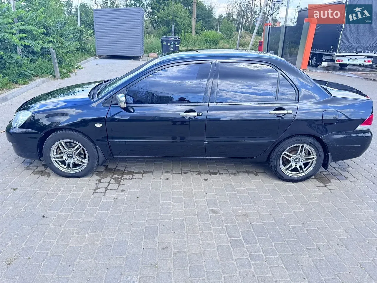 Mitsubishi Lancer 2006 photo 5