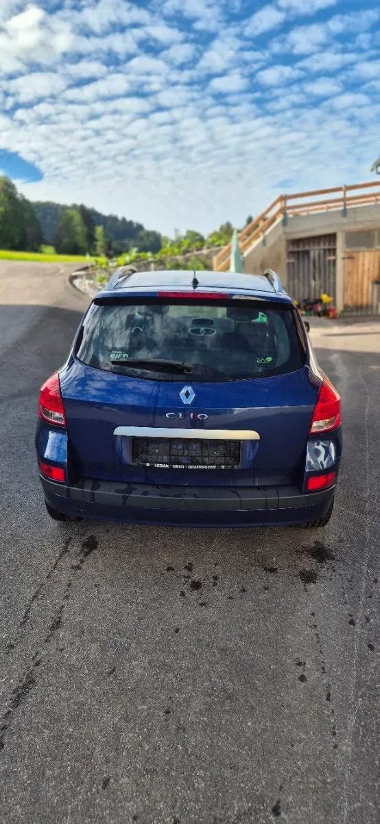 Renault Clio 2008 photo 3