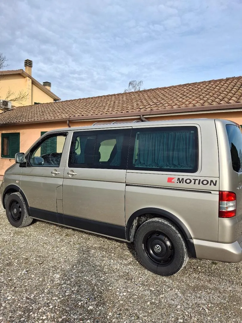 Volkswagen Caravelle