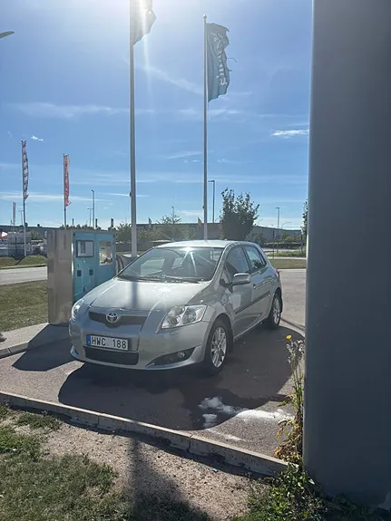 Toyota Auris 2008 photo 3