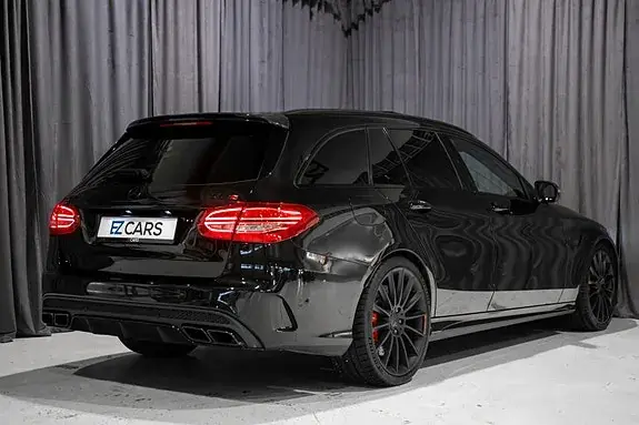 Mercedes-Benz C 63 Amg 2017 photo 2