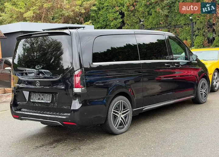 Mercedes-Benz V-Class 2024 photo 4