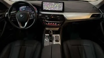 BMW 530E 2022 photo 3