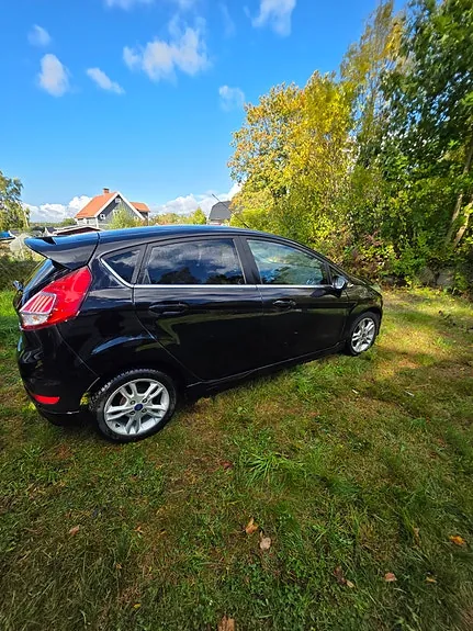 Ford Fiesta 2016 photo 4