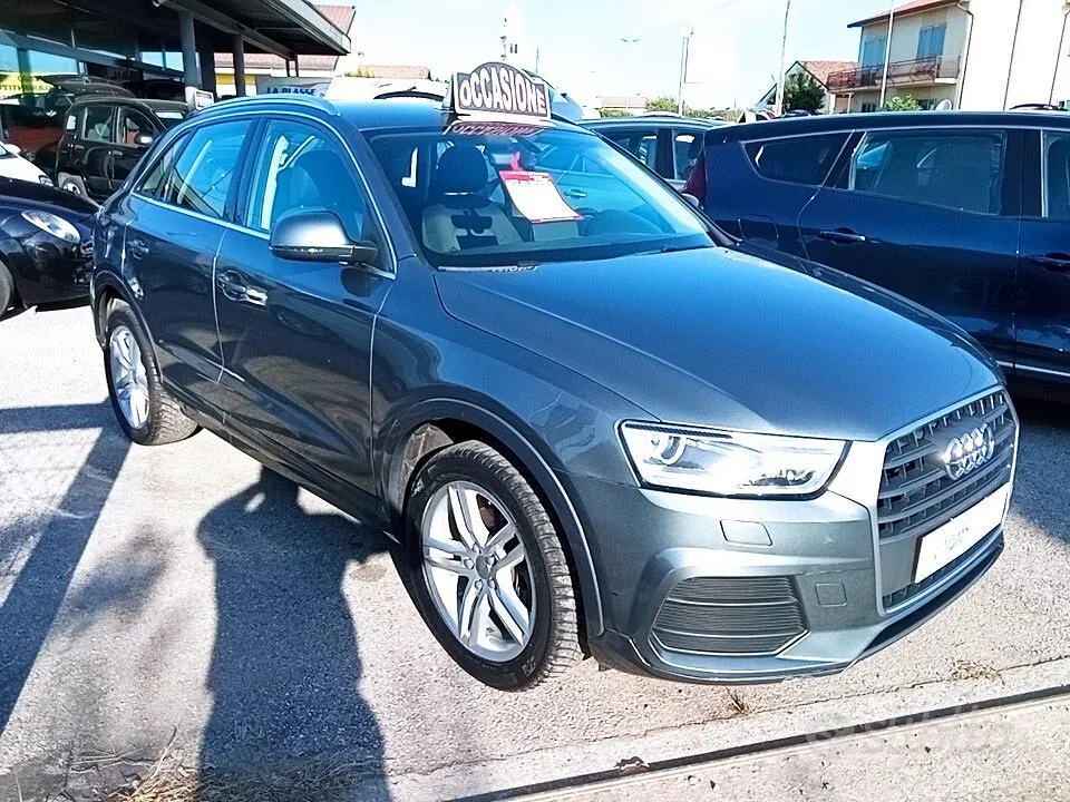 Audi Q3 2016 photo 2
