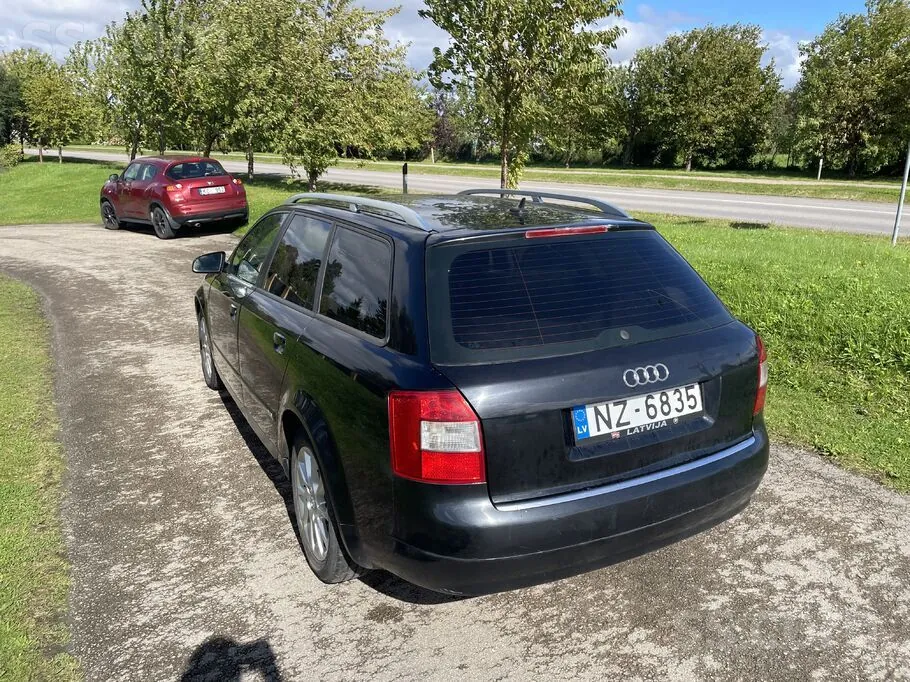 Audi A4 2004 photo 3