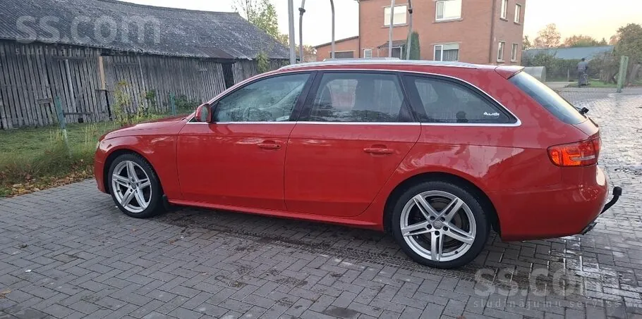 Audi A4 2008 photo 2