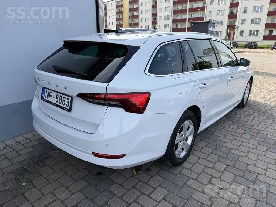 Skoda Octavia 2023 photo 3