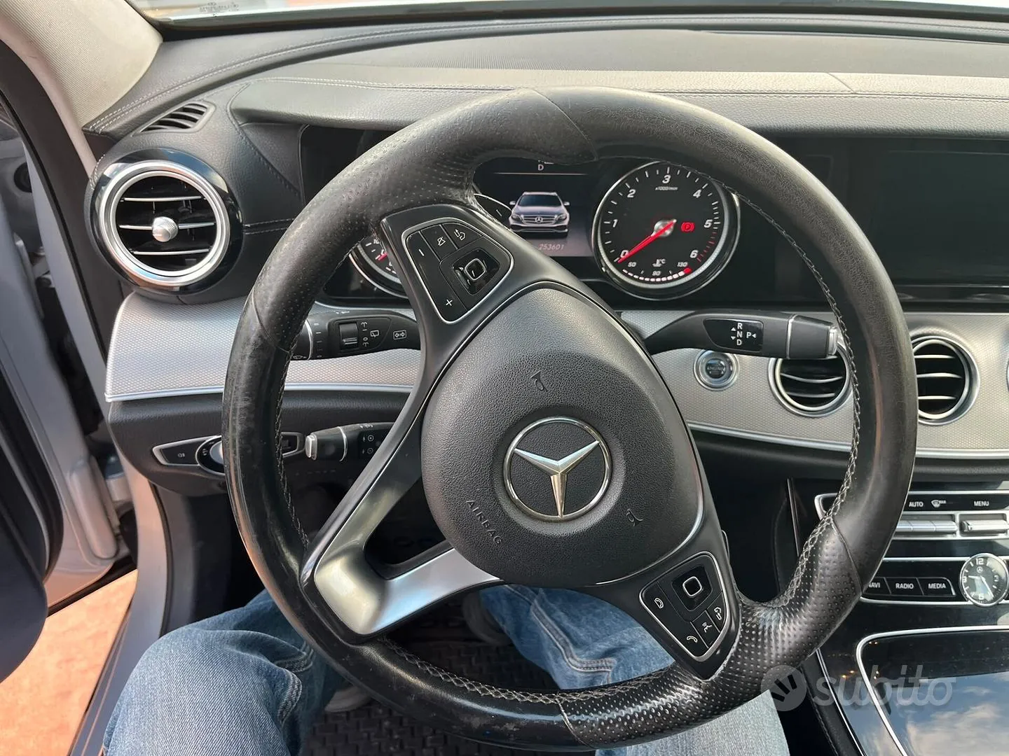 Mercedes-Benz E 350 2017 photo 2