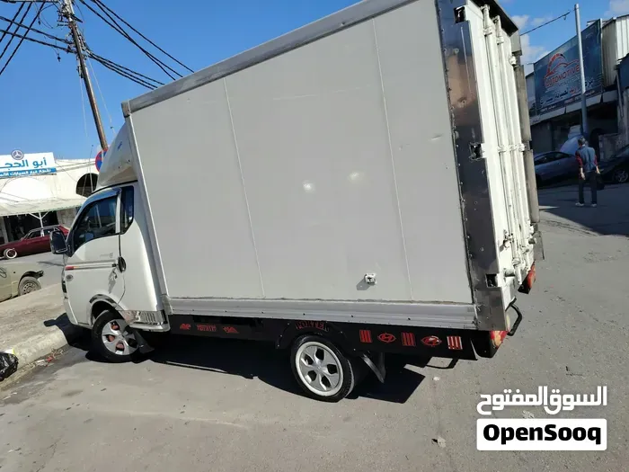 Hyundai Porter 2012 photo 5