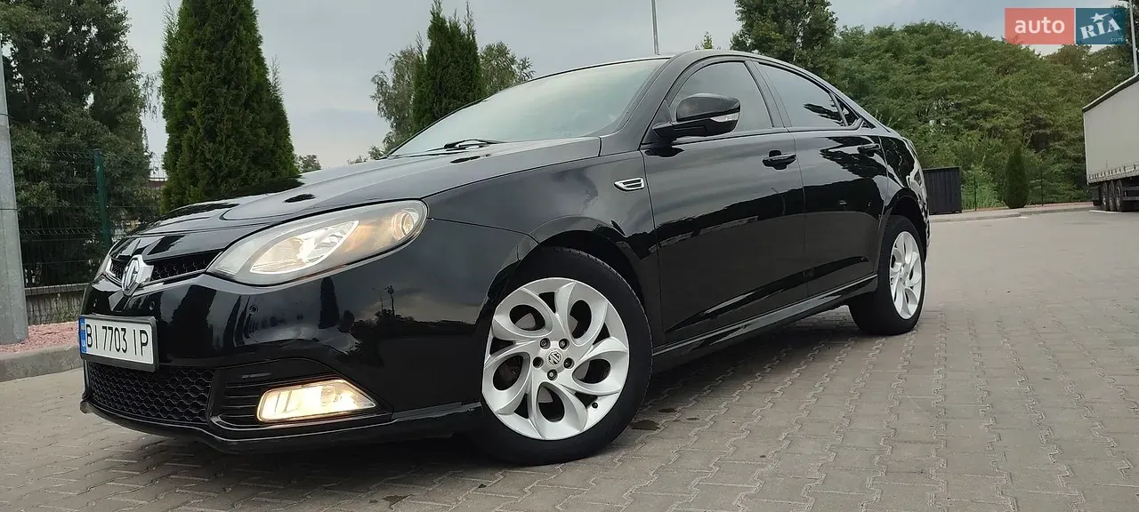 MG 6 2013 photo 4