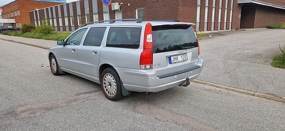 Volvo V70 2008 photo 5