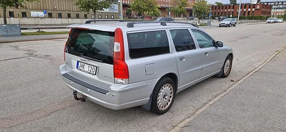 Volvo V70 2008 photo 4