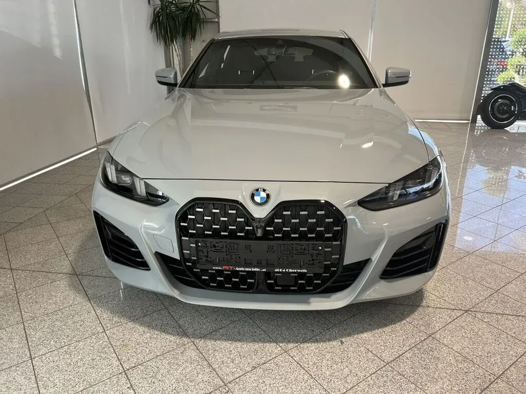 BMW 4 Series 2025 photo 2
