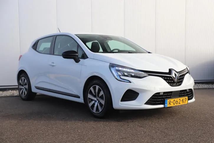 Renault Clio 2022 photo 3