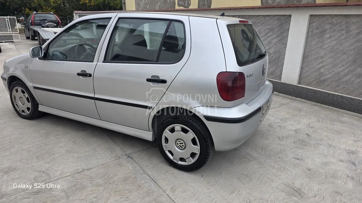 Volkswagen Polo 2000 photo 4