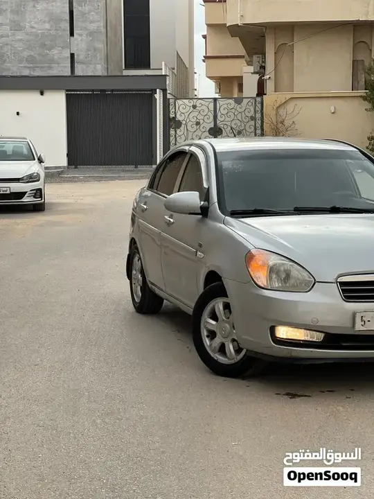 Hyundai Accent 2008 photo 2