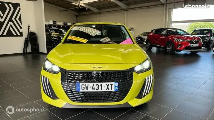 Peugeot 208 2024 photo 2