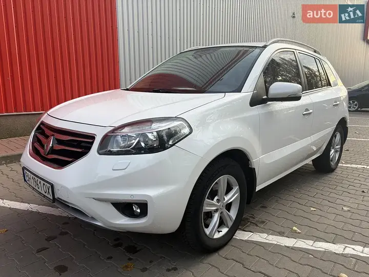 Renault Koleos 2013 photo 3