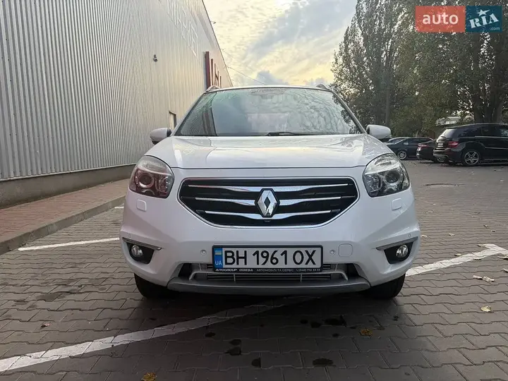 Renault Koleos 2013 photo 2
