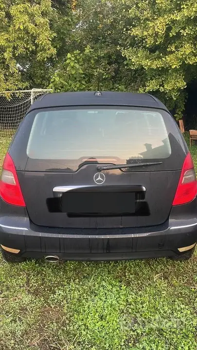 Mercedes-Benz A 2011 photo 4