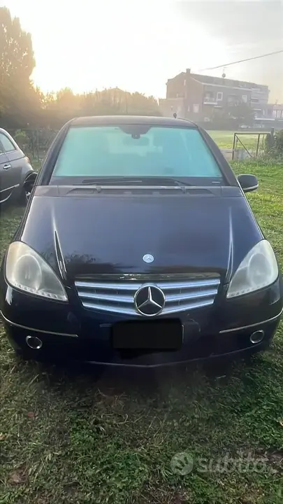 Mercedes-Benz A