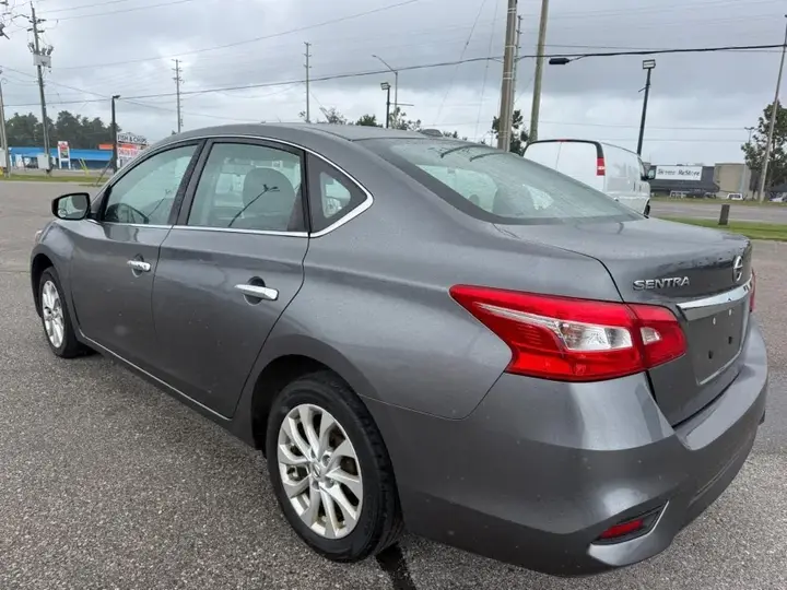 Nissan Sentra 2017 photo 5