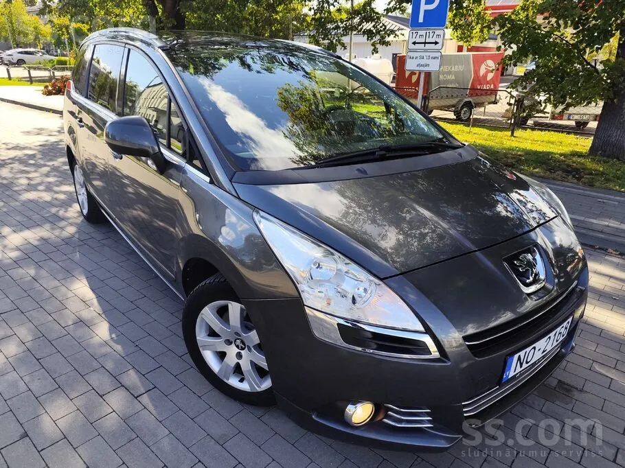 Peugeot 5008 2011 photo 3